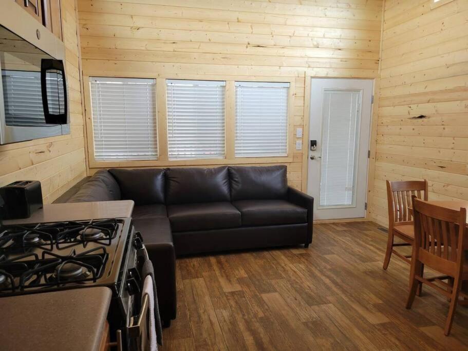 ואלה 036 Tiny Home Nr Grand Canyon South Rim Sleeps 8 - Full Kitchen מראה חיצוני תמונה