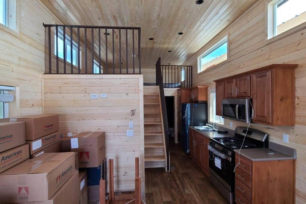 ואלה 036 Tiny Home Nr Grand Canyon South Rim Sleeps 8 - Full Kitchen מראה חיצוני תמונה